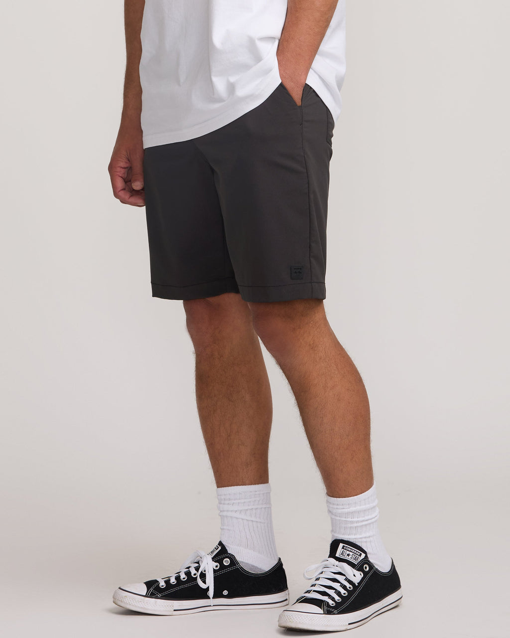 Surftrek Journey 20 Hybrid Shorts - Black