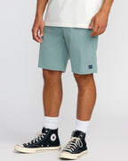 Surftrek Journey 20 Hybrid Shorts - Sea Blue