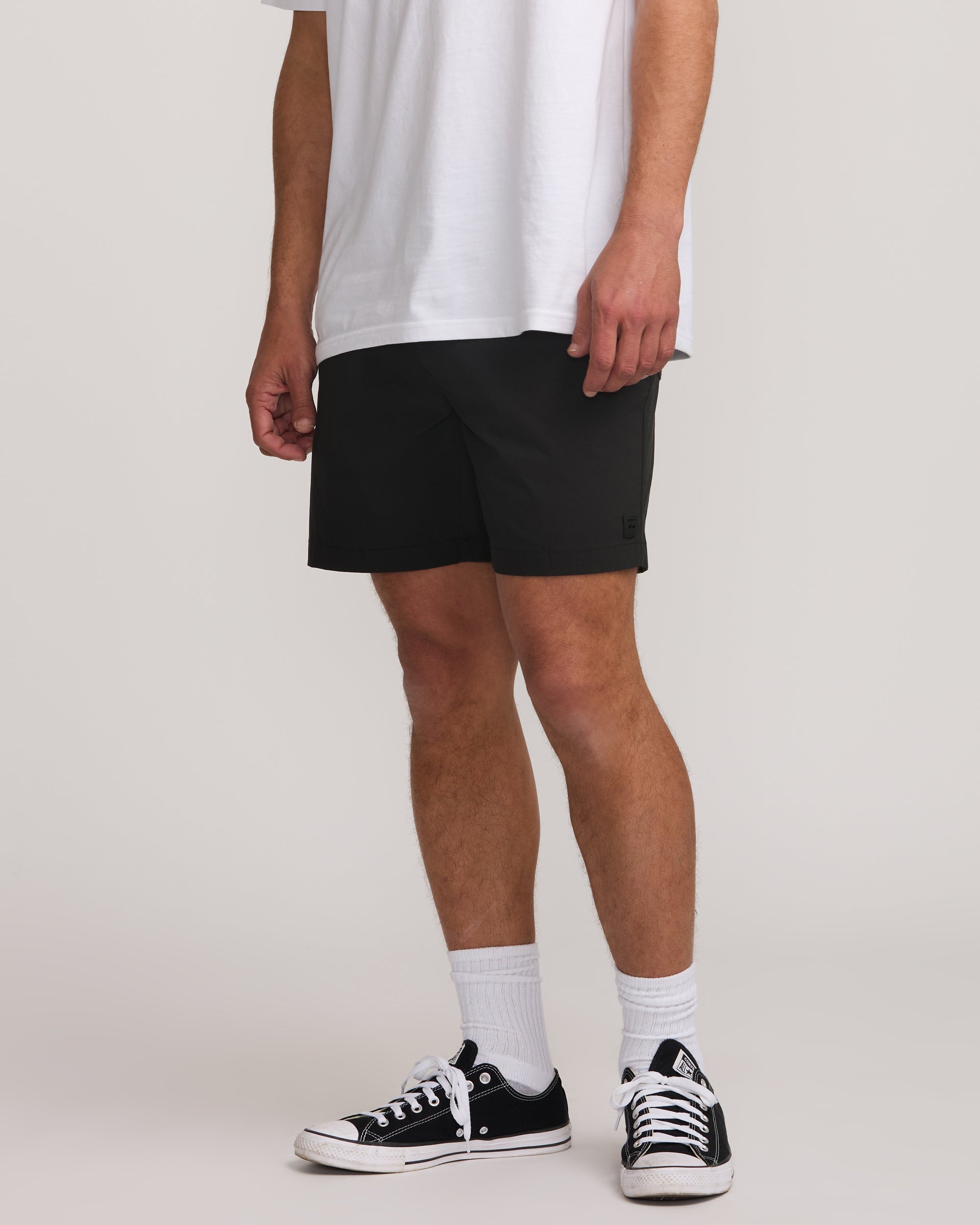 Surftrek Plus 19 Hybrid Shorts - Black