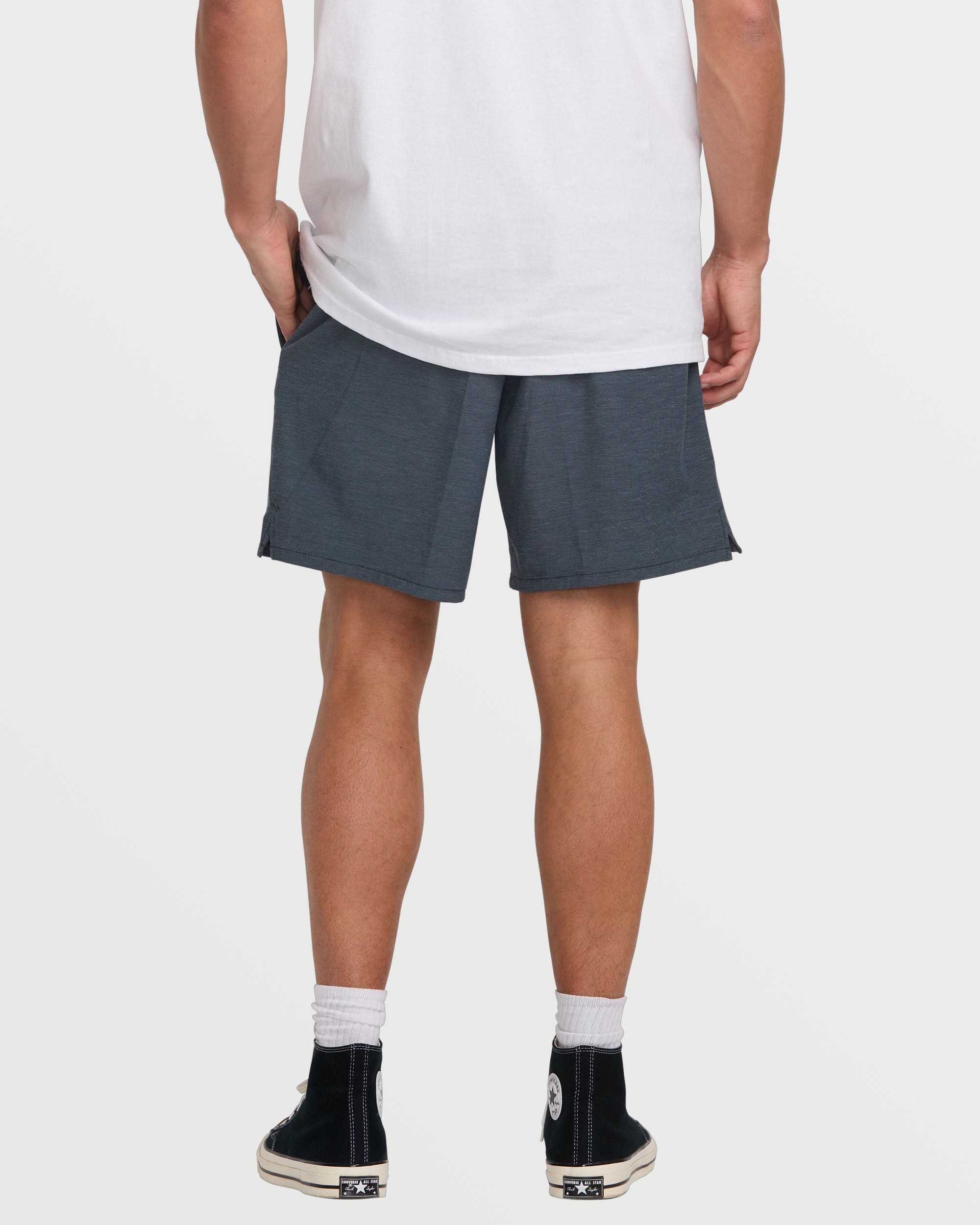 Crossfire Submersible 18 Hybrid Shorts - Navy