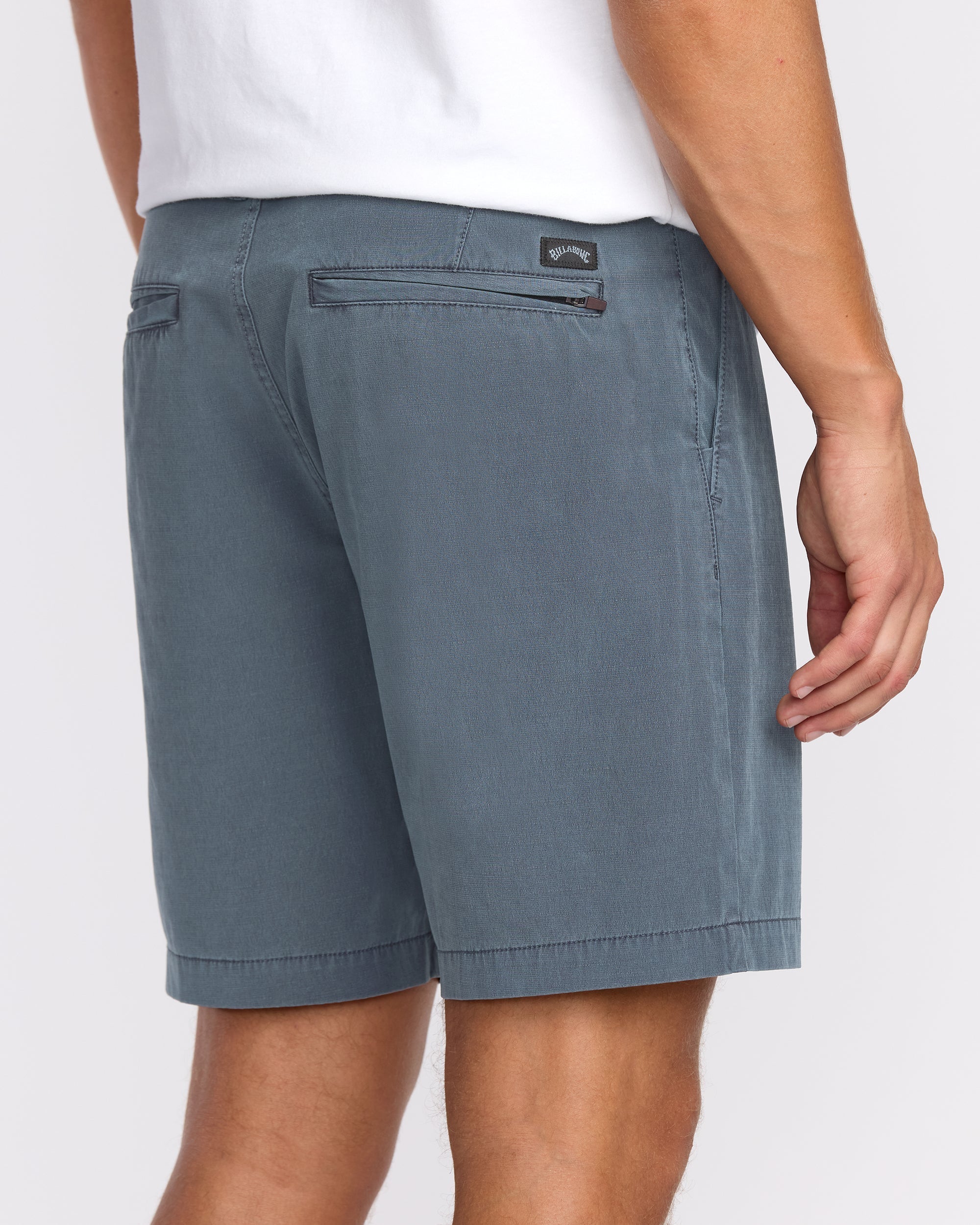 Crossfire Wave Wash Submersible 18 Hybrid Shorts - Midnight Blue