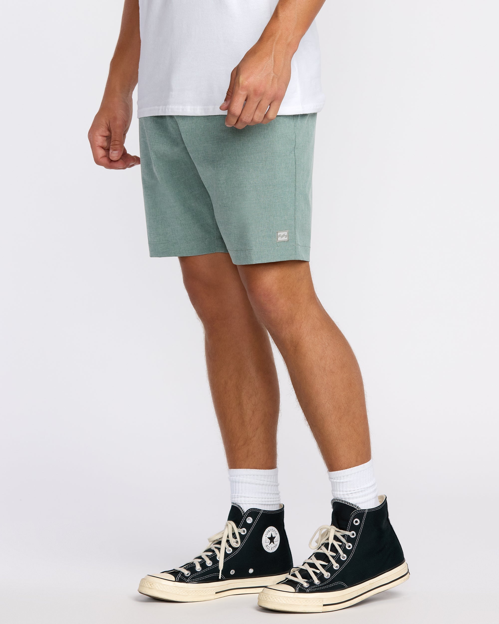 Crossfire Submersible 19 Hybrid Shorts - Green Ash