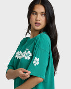 Dream In The Wind Short Sleeve T-Shirt - Climbing Ivy