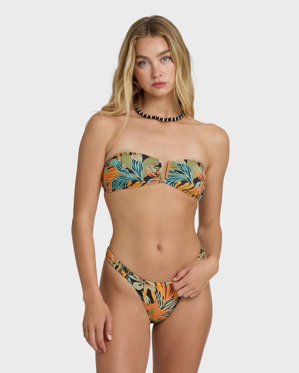 Des Tropiques Sunni Scrunch Tiny Bikini Bottom - Black Multi