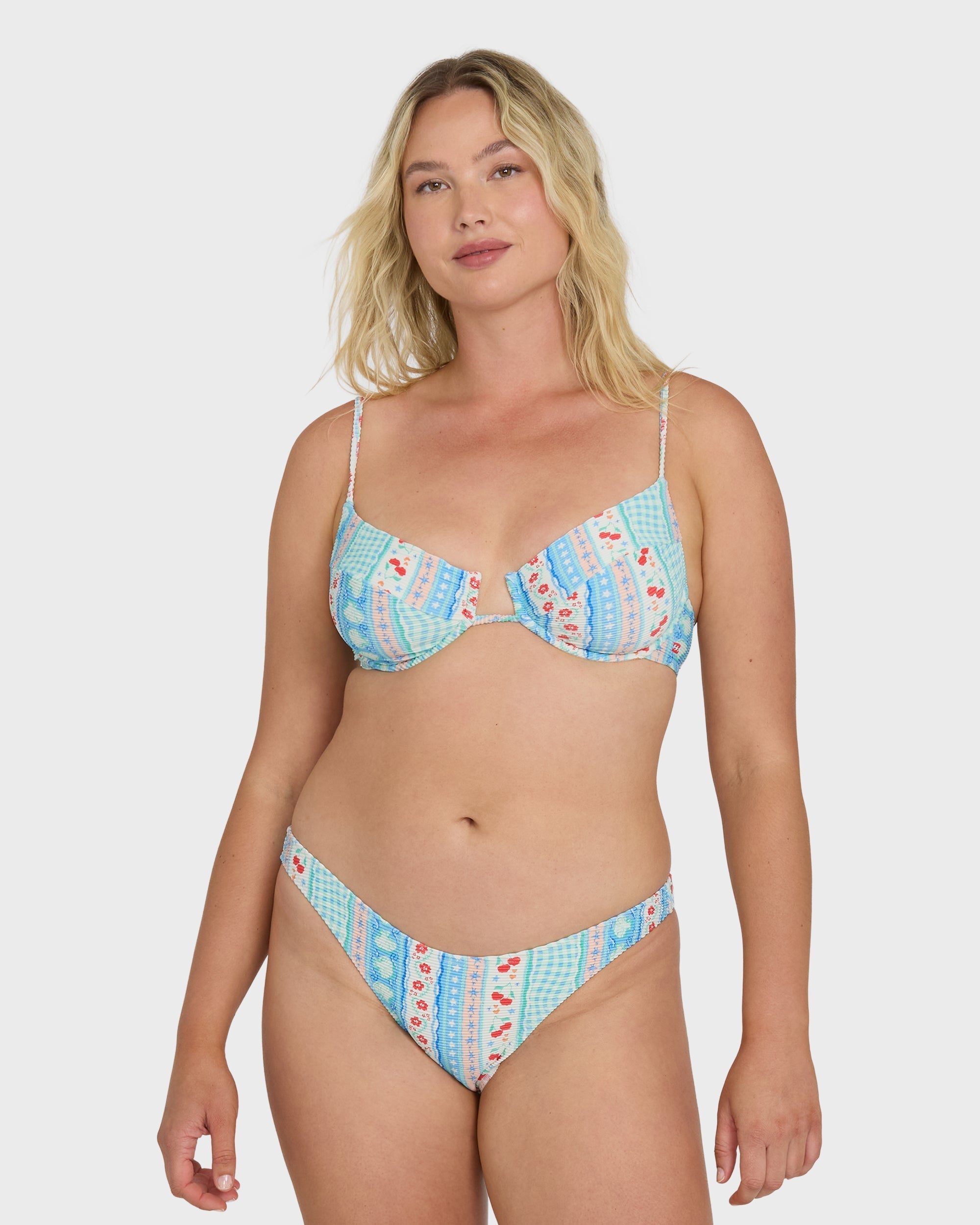 Picnic Leah Underwire Bikini Top - Dream Blue