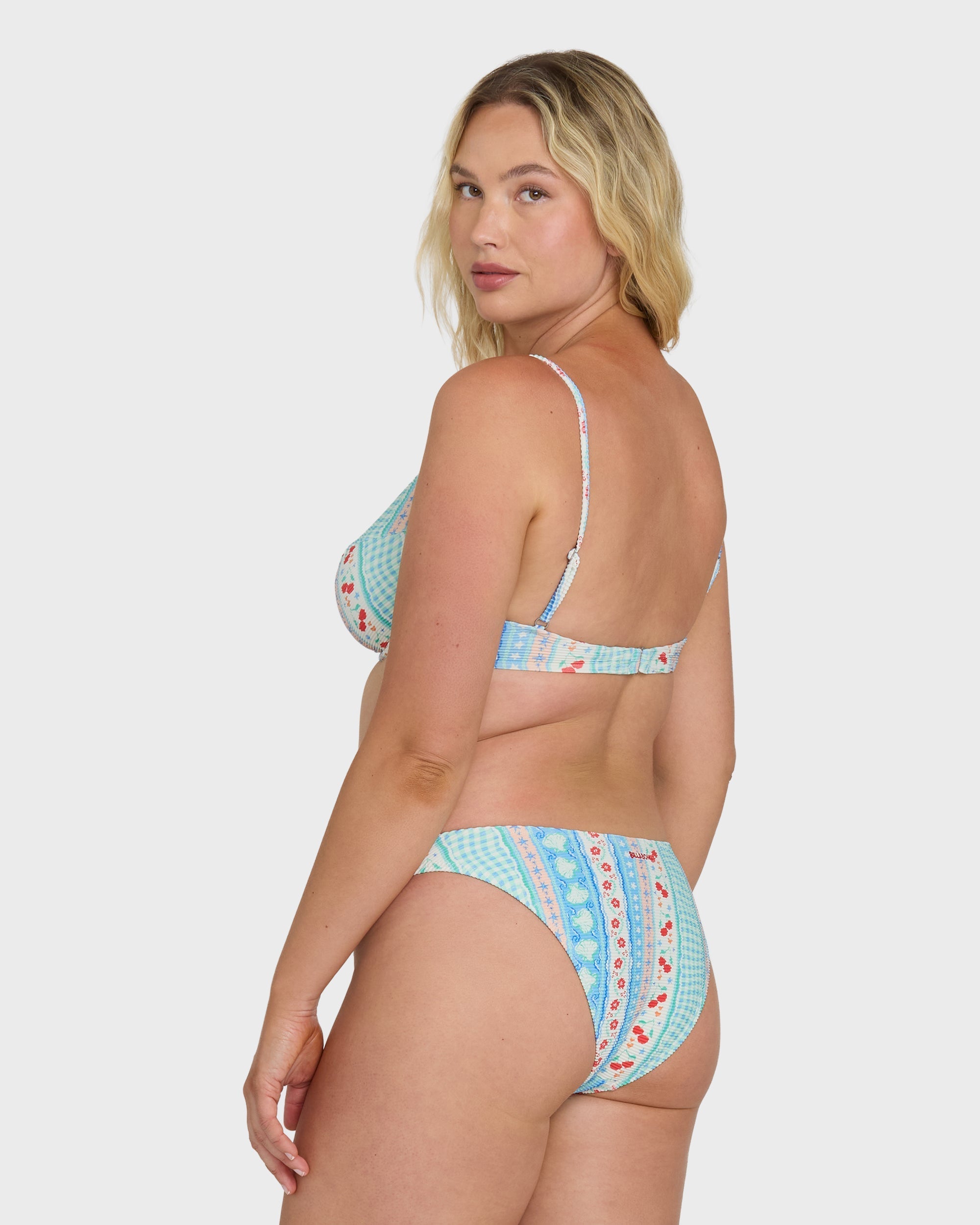 Picnic Leah Underwire Bikini Top - Dream Blue