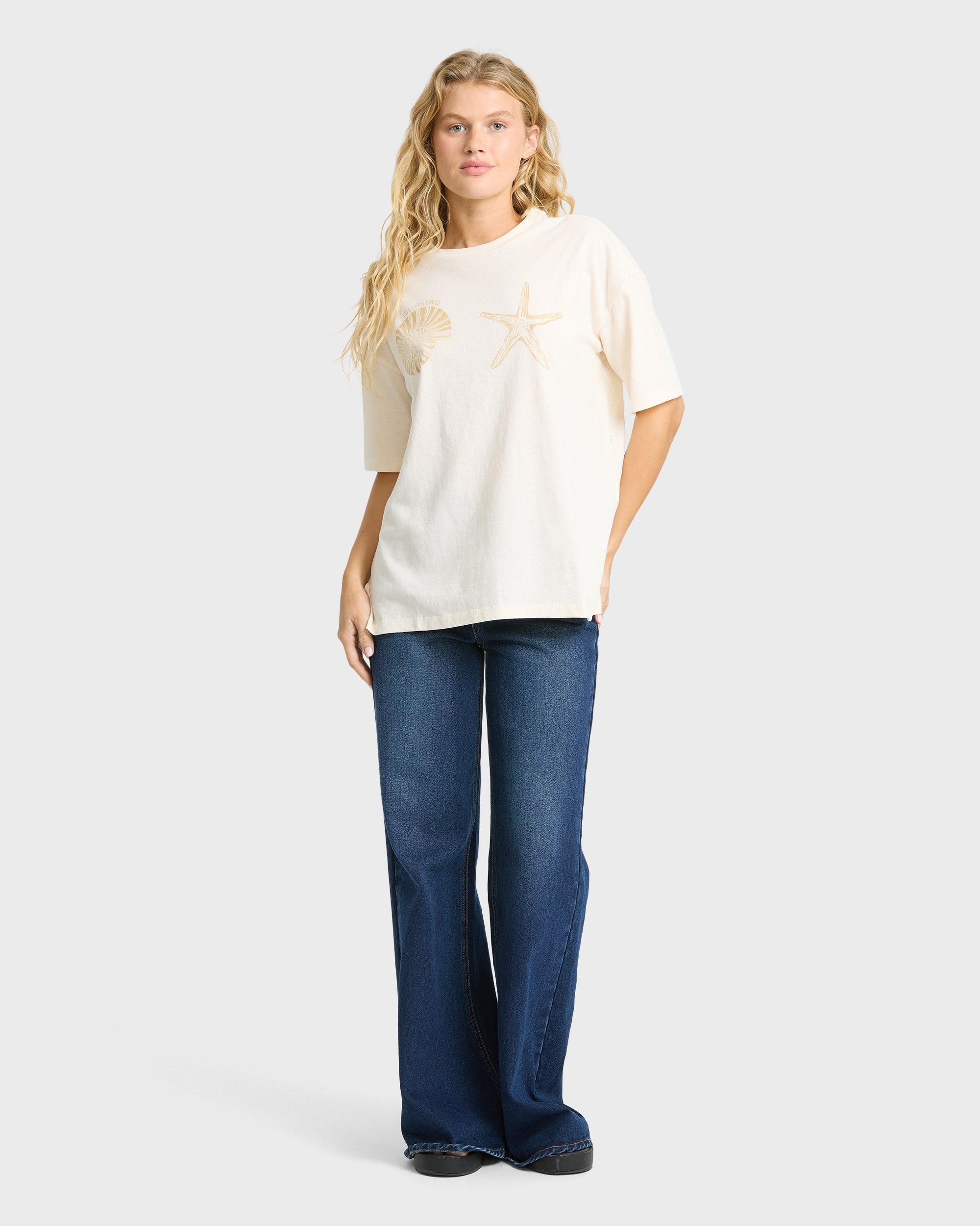 In Front Of Me Short Sleeve Knit T-Shirt - White Cap