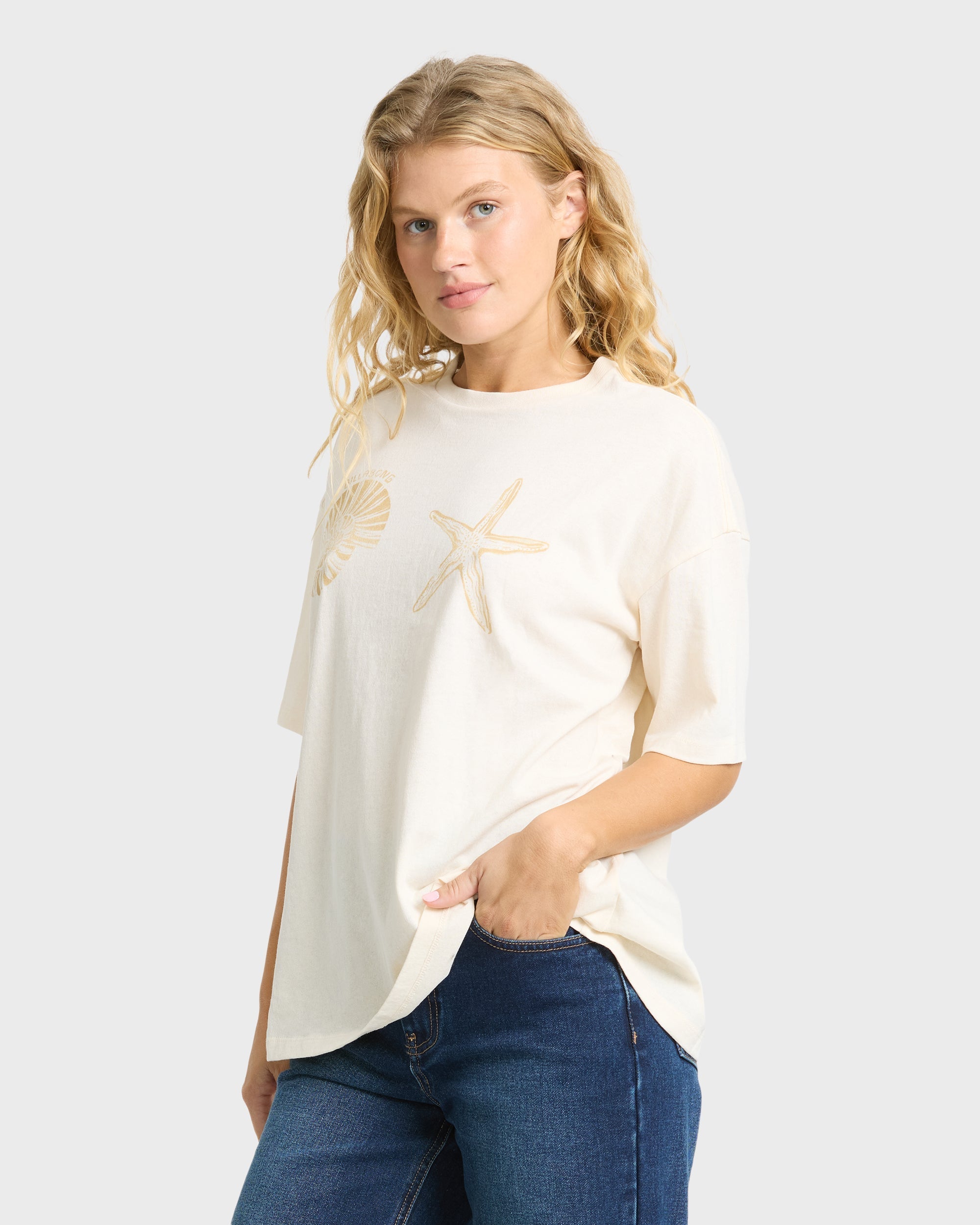 In Front Of Me Short Sleeve Knit T-Shirt - White Cap