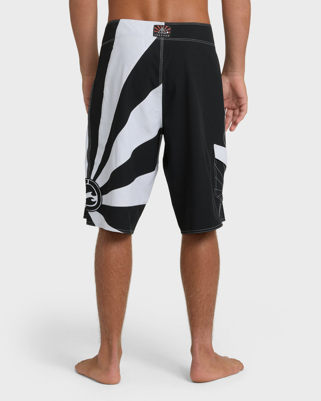 A.I. Rising Sun Pro 22 Boardshorts - Black/White