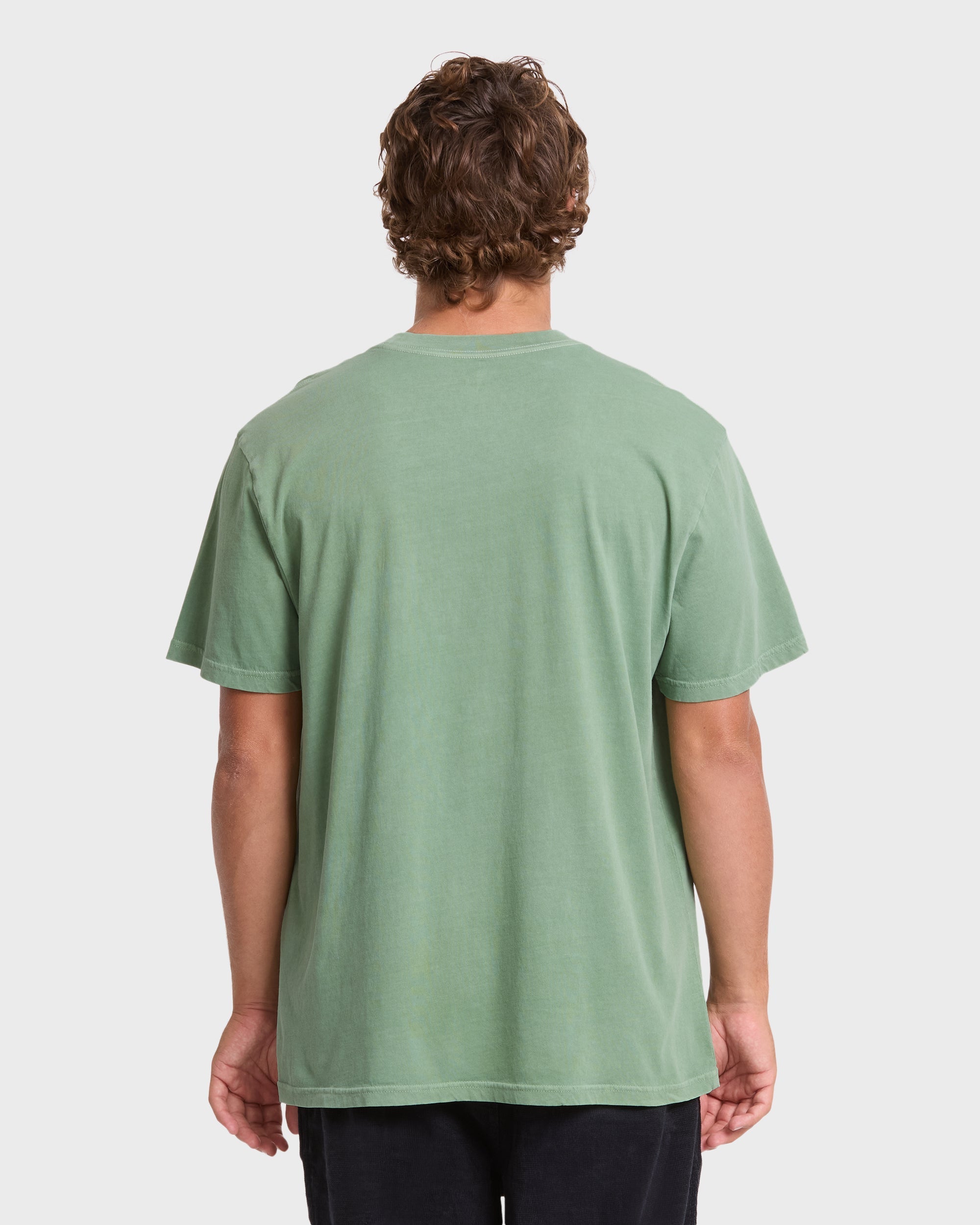 Essential Wave Washed Premium Short Sleeve Pocket Tee - Hedge Green