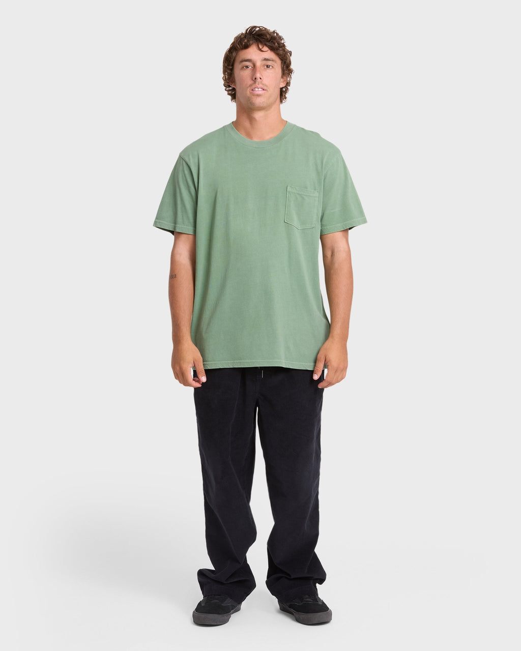 Essential Wave Washed Premium Short Sleeve Pocket Tee - Hedge Green