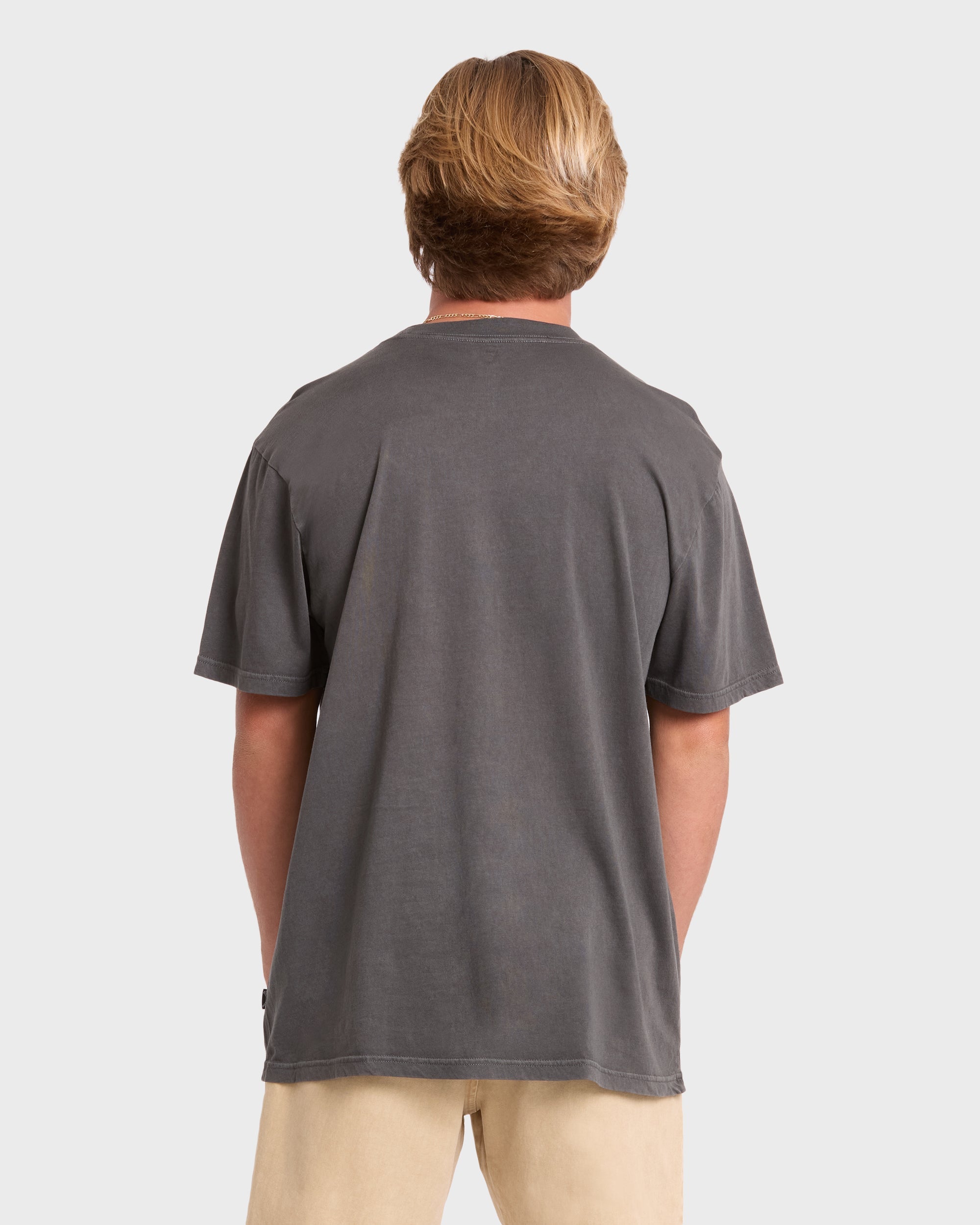 Essential Wave Washed Premium Short Sleeve Pocket Tee - Raven