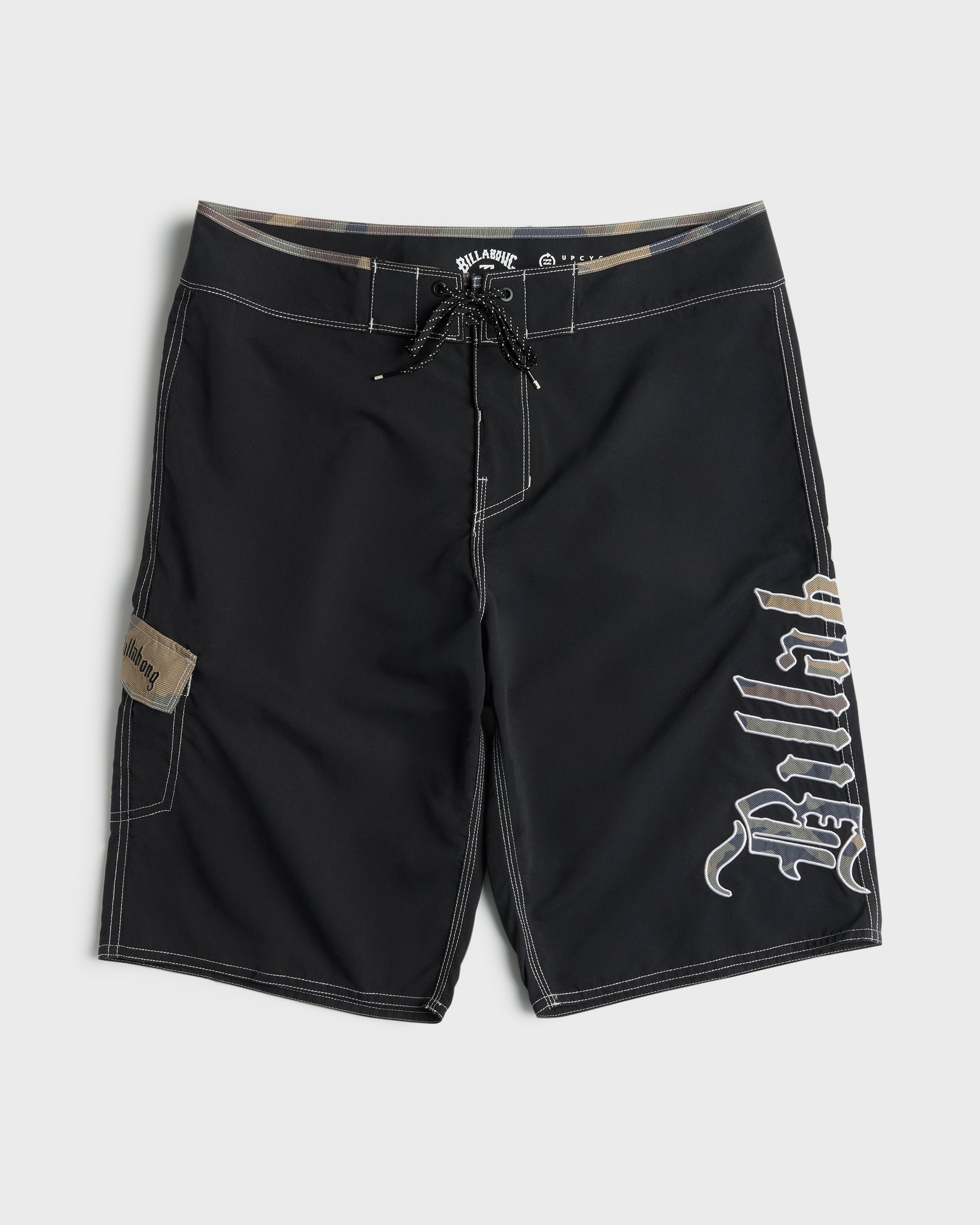 Temple Pro 22 Boardshorts - Black