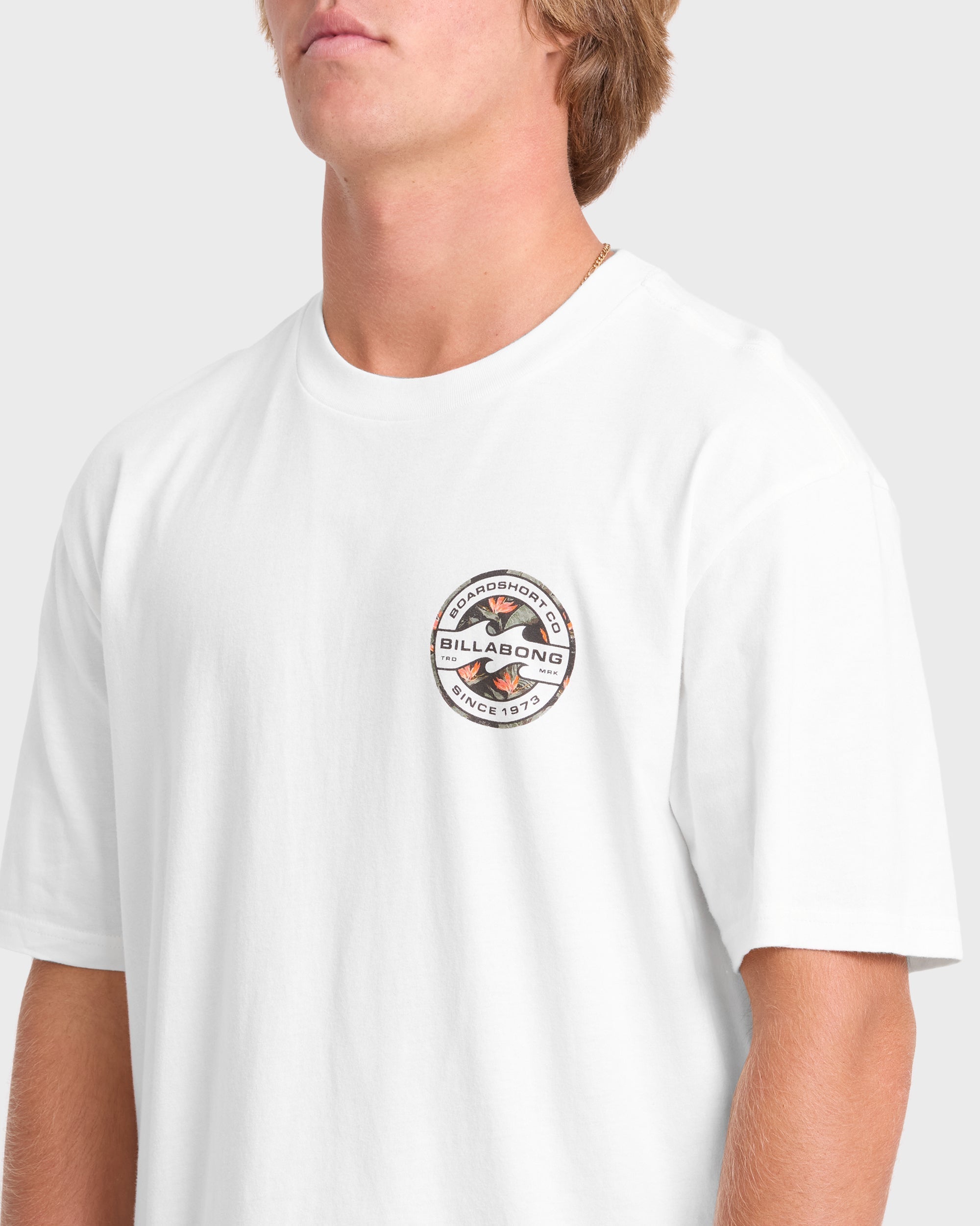 Hollow Premium Short Sleeve Knit T-Shirt - Off White